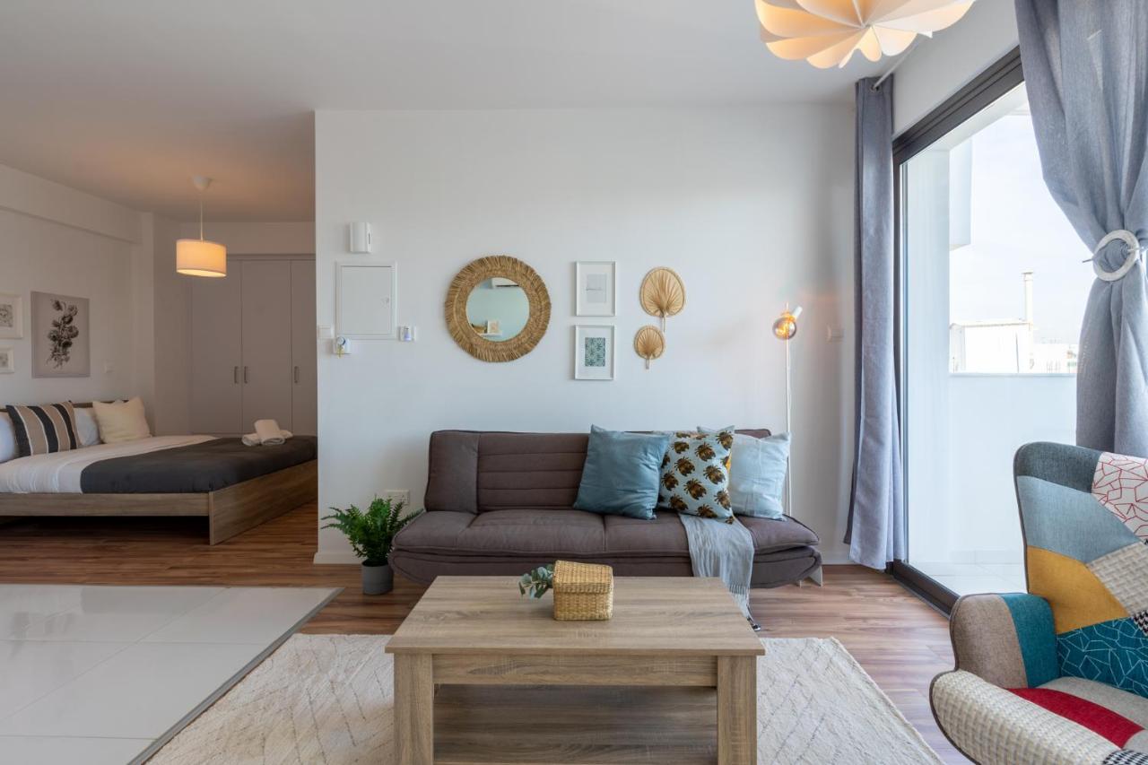Livia Studio Apartment In Larnaca Zewnętrze zdjęcie